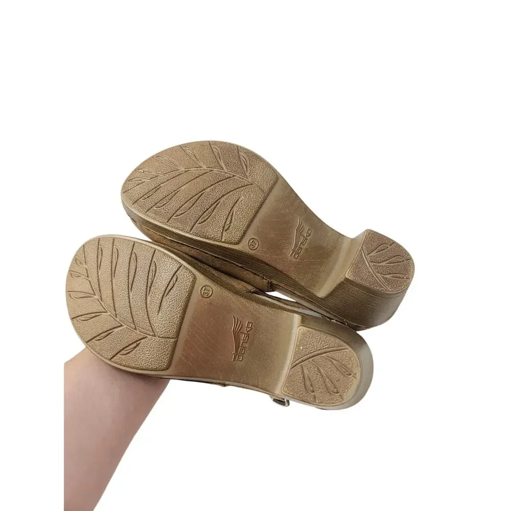 Dansko 37 Honey Brown Sassy Cut Out Clog Comfort Gorpcore Chunky Leather
